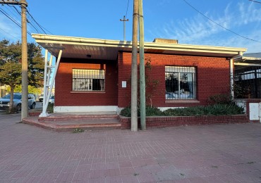 Propiedad en esquina con excelente ubicacion